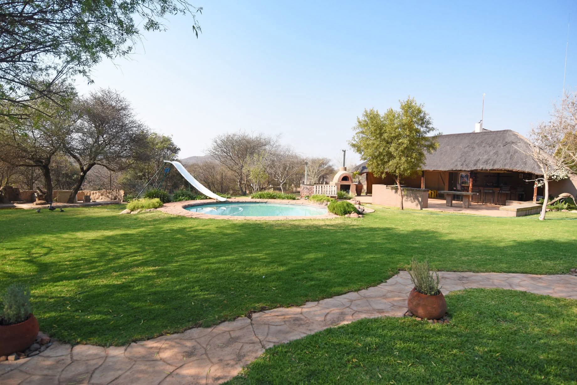 Beautiful Fully Furnished Family Home – Sentlhane